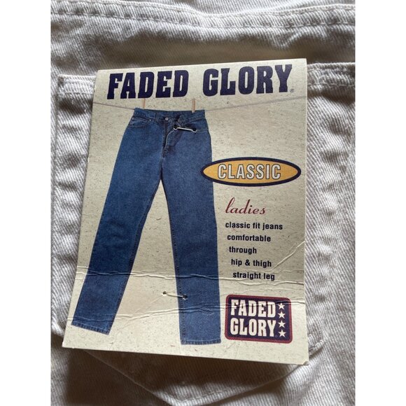 Faded Glory Ladies Classic Fit White Jeans 18 Avg Straight Leg Cotton USA Made - Picture 4 of 7